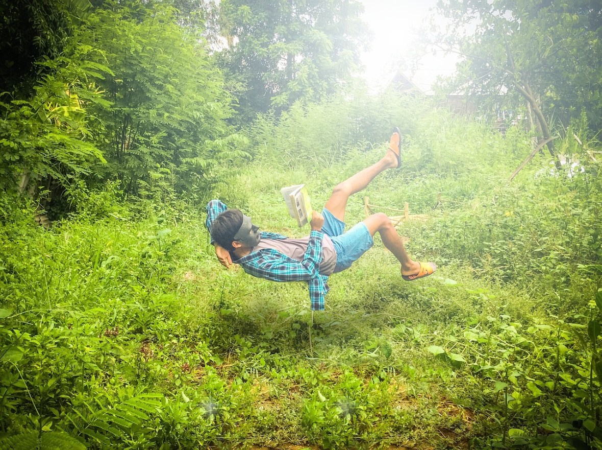 floating-846758_1280